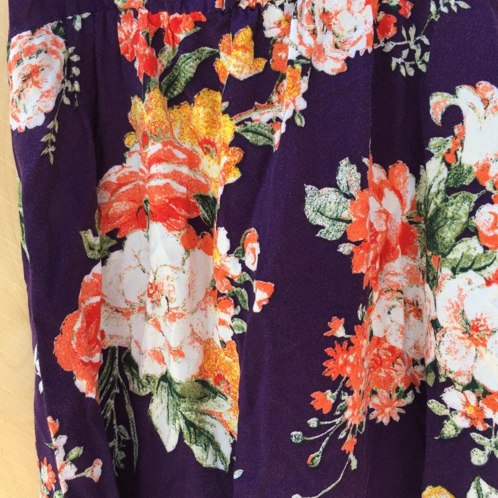 Dress - Picture 3 of 6